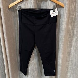 Lululemon Black Cropped Leggings